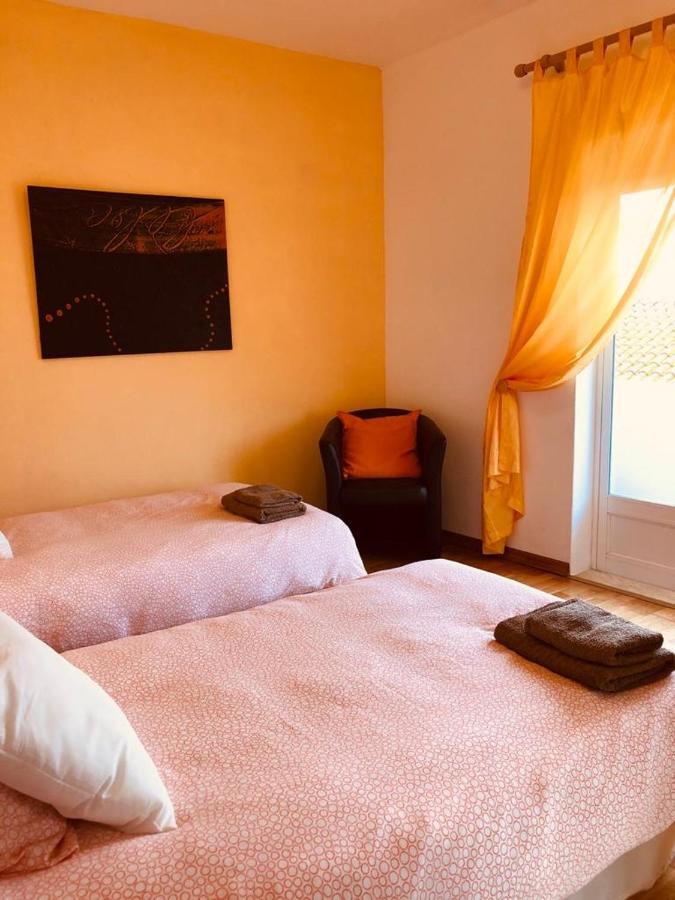 Casa Da Aldeia - Guest House Odiáxere Buitenkant foto